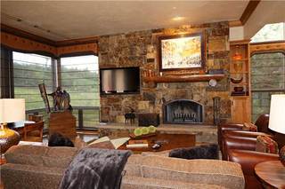 Hotel Owl Creek *